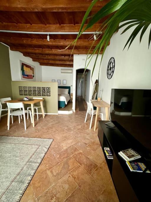 Splendido Bilocale In Via Madonnina, Zona Brera Lejlighed Milano Eksteriør billede
